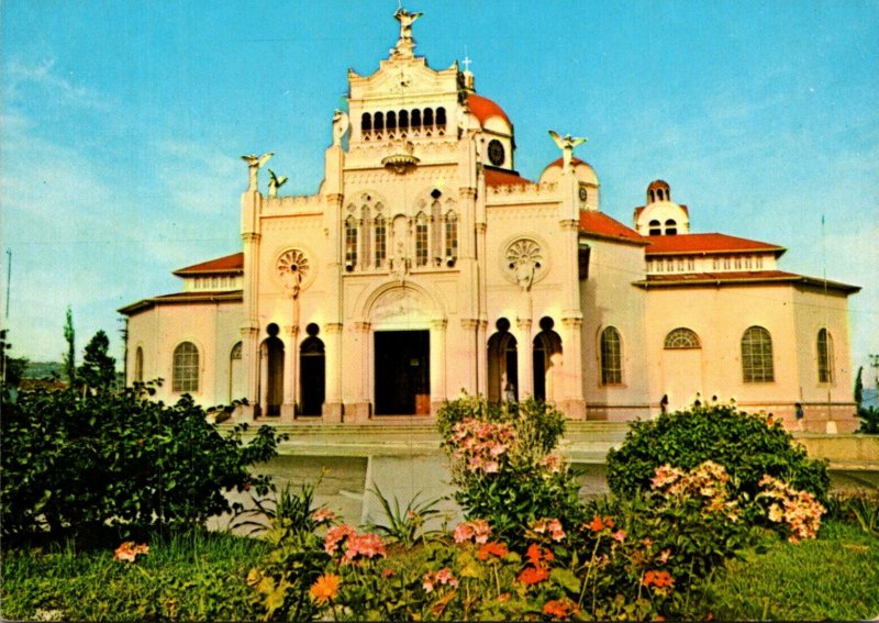 Costa Rica Cartago Basilica de Nuestra Sra de Los Angeles