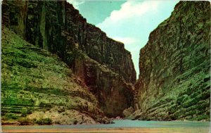 Big Bend National Park TX Rio Grande Santa Helena Canyon Postcard unused (18776)