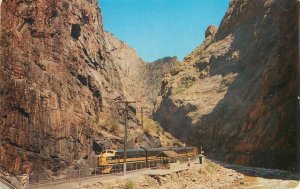 Western Pacific Train in Royal Gorge Colorado postcard