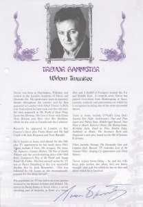 Trevor Bannister as Widow Twankee Hand Signed Theatre Programme Photo Page
