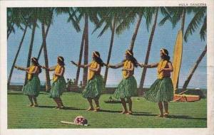 Hawaii Honolulu Hula Dancers