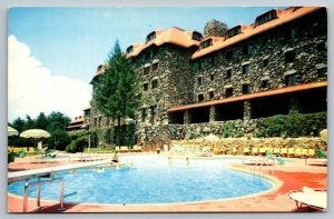 Vintage Postcard  Jack Jar's  Grove Park Inn & Fairway Motor Lodge Asheville, NC