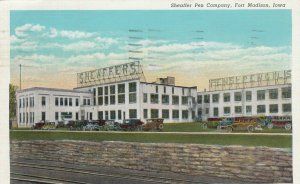 FORT MADISON , Iowa , 1945 ; Sheaffler Pen Company