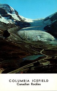 Canada Canadian Rockies Columbia Icefield Overlooking The Icefield Chalet