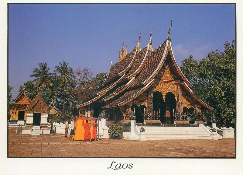 Postcard Asia Laos Luang Phrabang Vat Xieng Thong temple