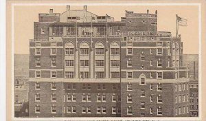 New Jersey Atlantic City The Colton Manor With A Ships Deck Atop