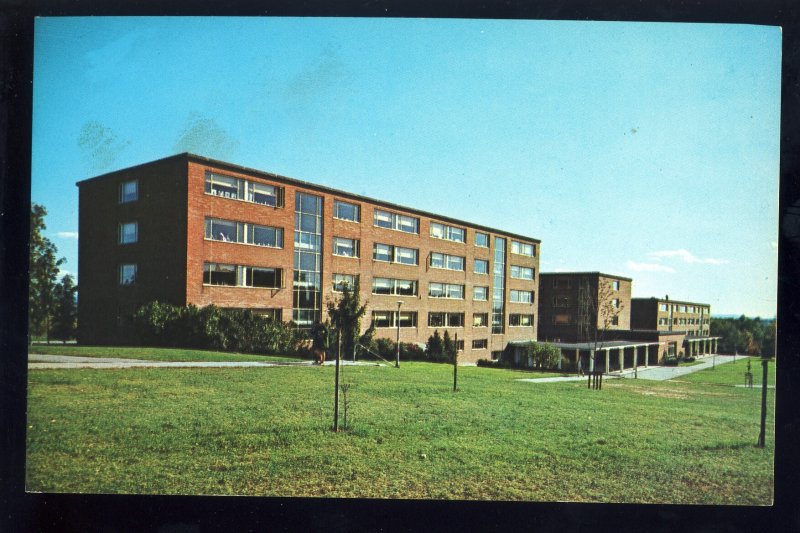 Burlington, Vermont/VT Postcard, U.V.M. Redstone Campus, Mason/Simpson Hall