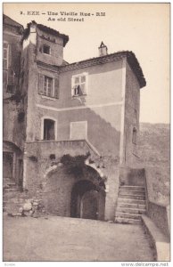 EZE , Frane , 00-10s ; Une Vielle Rue