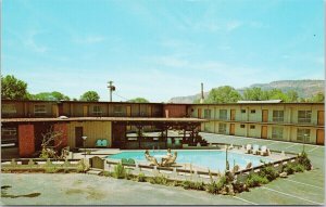 Kanab UT Red Hills Motel US #89 Pool Unused Postcard G97