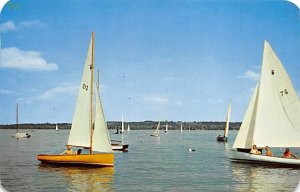 Returning from the races, Canadaigua yacht club Returning from the races, Can...