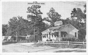 Poplar Bluff, Missouri ABINGTON TRAILER COURT Roadside c1940s Vintage Postcard