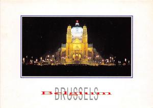BR4069 Basilique de Kokelberg la nuit Bruxelles    belgium