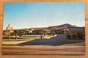 VINTAGE UNUSED POSTCARD CIRCLE J R MOTEL, HWY 60-70, WICKENBURG, ARIZONA