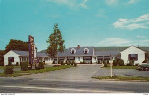 WATKINS GLEN , New York , 1950-60s ; Queen Catherine Court