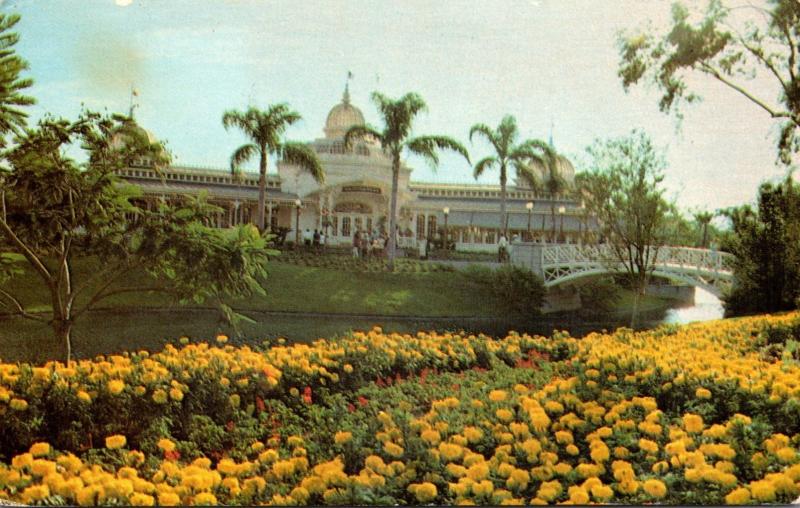 Florida Walt Disney World The Crystal Palace Restaurant