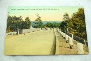 1920's-30's, Road Quechee Gulf Bridge, Woodstock, VT, Hand Colored Postcard P32