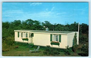 KENNEBUNKPORT, ME ~ Cape Porpoise Harbor LANDS END COTTAGES Roadside Postcard