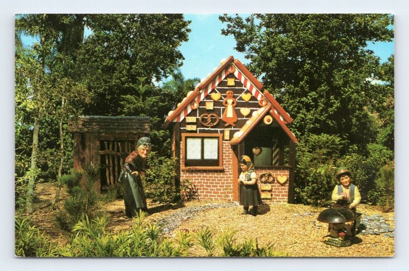 Hansel and Gretel Dwarf Village Busch Gardens Tampa  FL UNP Chrome Postcard P5