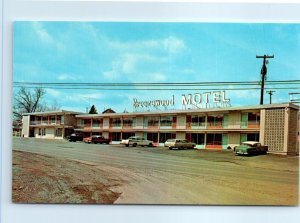 Postcard - New Breezewood Motel - Breezewood, Pennsylvania