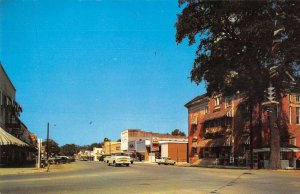 Geneva Alabama Geneva County Courthouse Vintage Postcard AA23036