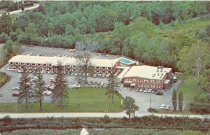 Hopewell Junction~Gayhead Motor Inn Aerial View~Swimming Pool~1950s Postcard