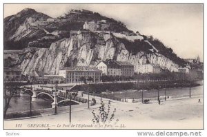 GRENOBLE, La Pont de l'Esplanade et les Forts, Rhone-Alpes, France, 00-10s