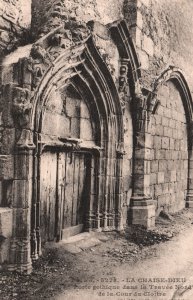 Postcard 1910s La Chaise-Dieu Gothic North Travee of Courtyard du Cloitre France