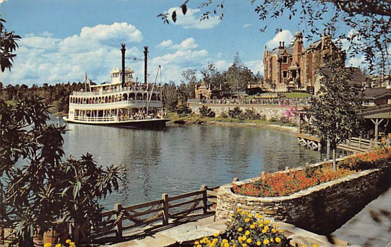 Cruising the rivers of America frontierland Disneyland, CA, USA Disney 1977 