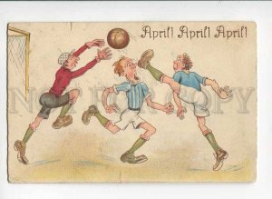 3045482 Men play football Vintage comical PC