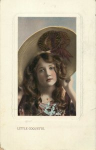 Children portrait & scenes beauty innocence  joy  coiffure hat little coquette