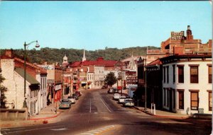 Frankfort, KY Kentucky MAIN STREET SCENE Morris Arcade~50's Cars Chrome Postcard