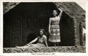 PC CPA NEW ZEALAND, MAORI GUIDES, ROTORUA, Vintage Postcard (b27160)