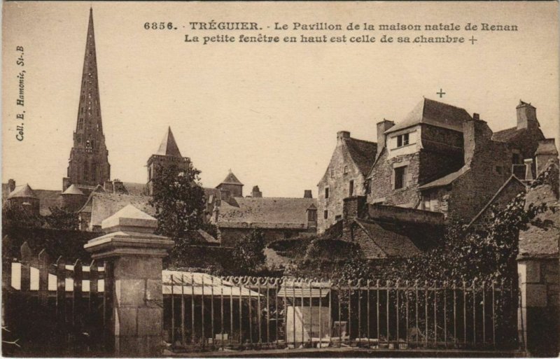 CPA TREGUIER Le Pavillon de la Maison Natale de Renan (1147782)