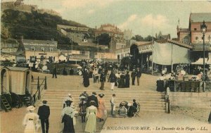 France C-910 Louis Levy La Descente de la Plage Postcard 22-3583