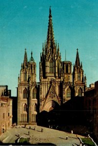 Spain Barcelona The Cathedral In The Midle Of The Gothic District