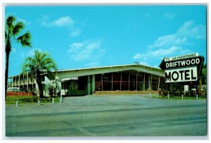 c1960's Driftwood Ultra-Modern Motel Tallahassee Florida FL Postcard