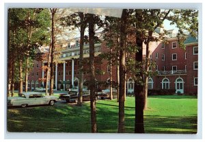 Vintage The Gideon Puntnam Saratoga Springs N.Y. Postcard P158E