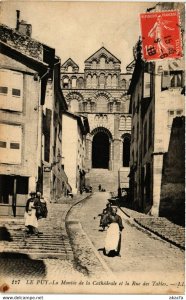 CPA Le PUY-en-VELAY - La Montée de la Cathédrale et la Rue des Tables (636025)