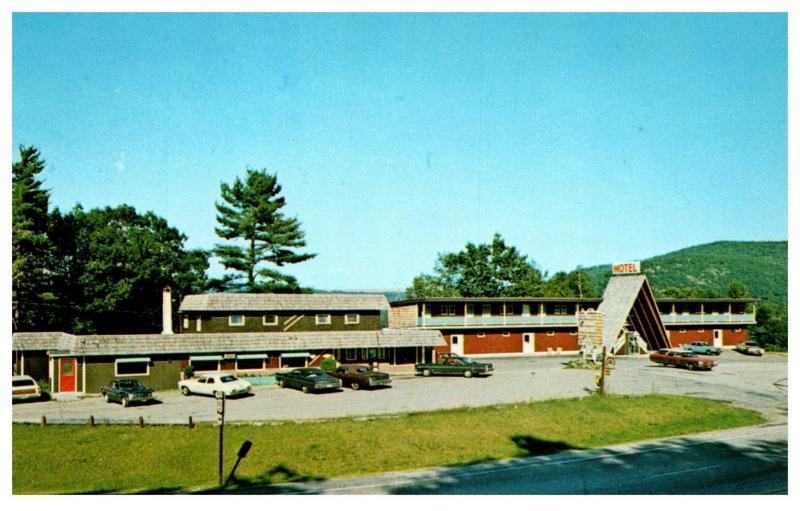 Vermont  Bellows Falls , The Highlands Motel and Restaurant