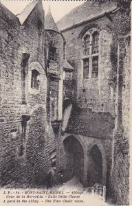 France Mont-Saint-Michel Abbaye Cour de la Merveille Salle Belle Chaise