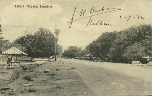 indonesia, LOMBOK, TJAKRA-NEGARA, Street Scene (1912) Postcard