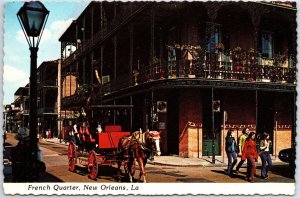 VINTAGE POSTCARD CONTINENTAL SIZE 1970s STREET SCENE FRENCH QUARETR NEW ORLEANS