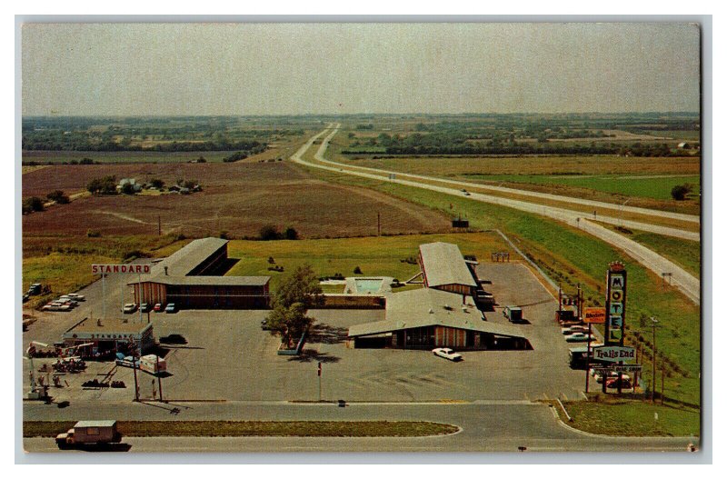 Postcard KS Trails End Motel Abilene Kansas Vintage Standard View Card