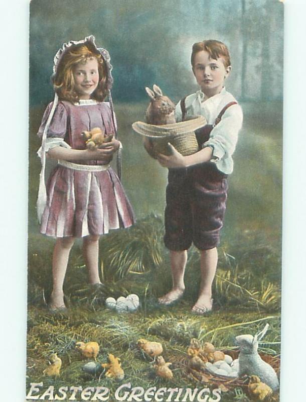 Pre-Linen Easter GIRL HOLDS CHICKS WHILE BOY HOLDS BUNNY RABBIT AB3640