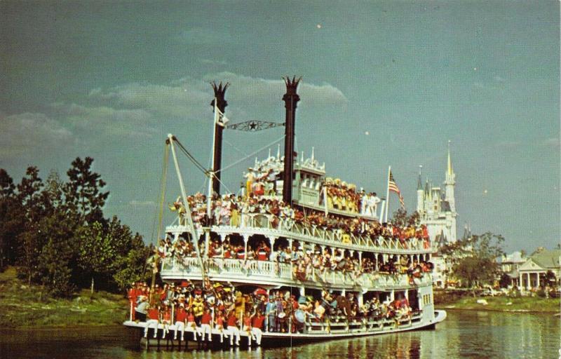 Early Walt Disney World, 0111-0078,Showboat, Rivers of America, Vintage Postcard