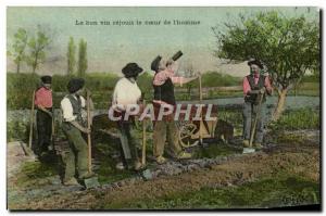 Old Postcard Folklore Good wine rejoices the heart of & # 39homme