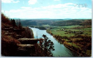 Postcard - Wyalusing Rocks -  Wyalusing, Pennsylvania