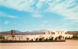 Apache Lodge roadside Prescott Arizona Dexter Color Round Up Postcard 11539