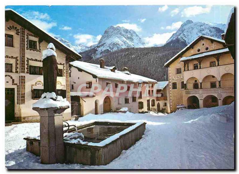 CPM Dorfplatz Scuol mit Unterengadiner Museum 