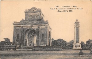 us7492 annam hue arc de triomphe au tombeau du tuduc vietnam